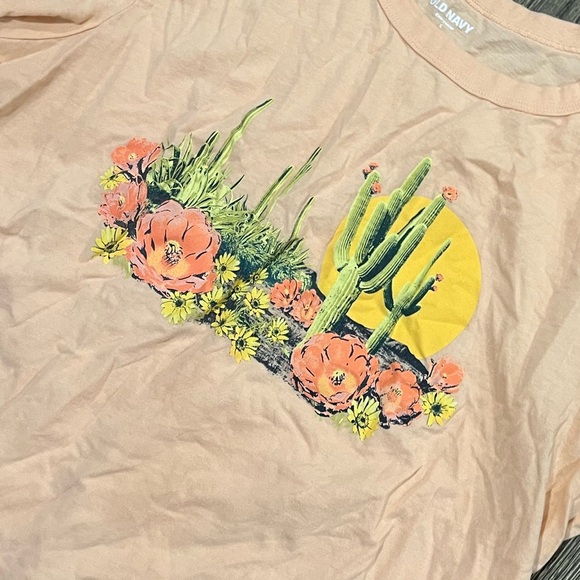 Old Navy Everywear Tee Shirt Short Sleeves Floral Cactus Graphic Print Yellow L - Picture 2 of 4